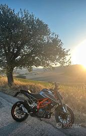 KTM DUKE 125