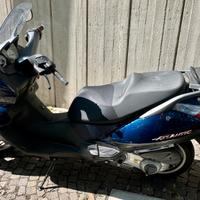 Aprilia Atlantic 300 sport