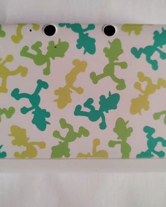 Nintendo 3DS XL console special edition Luigi 30th