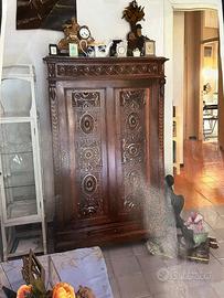 Credenza antica ‘800 legno intagliato top marmo