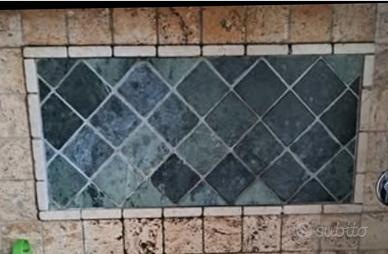 Mattonelle in marmo travertino 