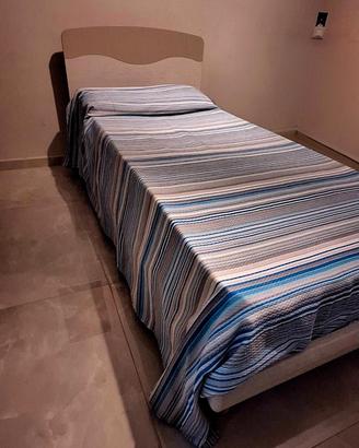 Letto singolo 90x195 pari al nuovo con rete ortope