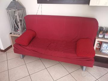 divano letto matrimoniale tessuto rosso