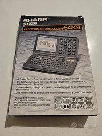 Sharp Organizer ZQ-3250 64KB Vintage 