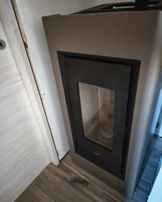 stufa a pellet 