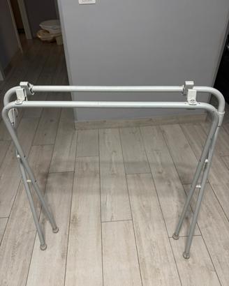 Base pieghevole con bagnetto