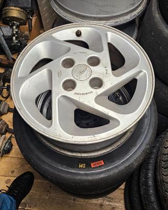Cerchio ford rs  4 x 108 escort fiesta xr2 xr3 r15