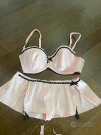 Completo yamamay idea San Valentino