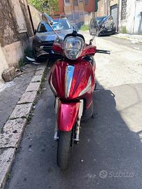 Beverly 125