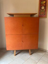 MOBILI SOGGIORNO : MADIA,TECA,TAVOLO E SEDIE