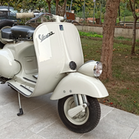 Vespa faro basso 125 del 1956