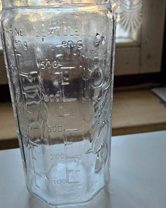 Vaso in vetro per pasta e farina