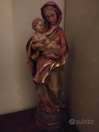 scultura in legno 