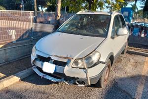 4X4 GPL FULL OPT. UNIPROP: FIAT SEDICI SINISTRATO