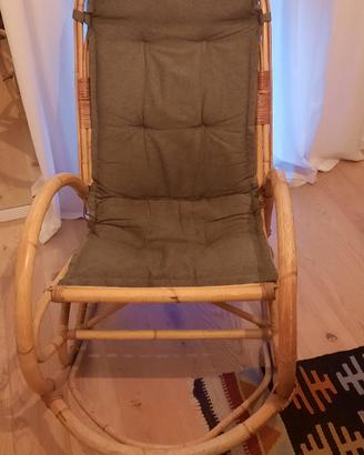 sedia a dondolo vimini