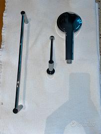 Porta rotolo, porta asciugamani, soffione doccia