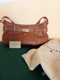 borsa a spalla Burburry in pelle martellata 
