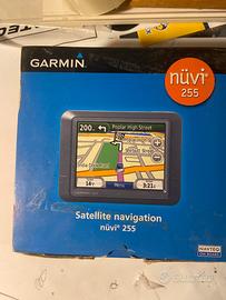 Navigatore Garmin Nuvi 255 con accessori
