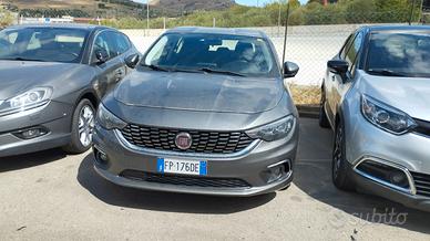 Fiat Tipo 1.6 Mjt S&S DCT 5 porte S-Design