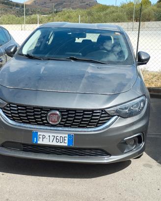 Fiat Tipo 1.6 Mjt S&S DCT 5 porte S-Design