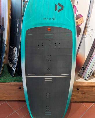 Tavola wing foil DUOTONE SKY STYLE 5'0" 2026 usata