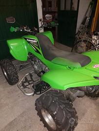 Quad ATV 700 Kawasaki 2004