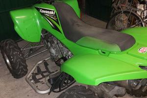 Quad ATV 700 Kawasaki 2004