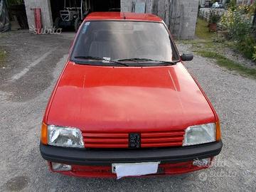 Ricambi peugeot 205 XR 3 porte anno 1990