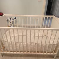 Lettino bimbo con paracolpi 