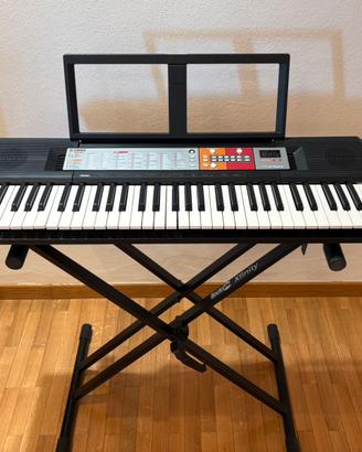 Tastiera Yamaha PSR-F50