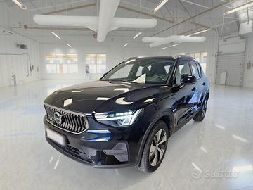 VOLVO XC40 T4 RECHARGE PLUG-IN AUTO CORE SUV