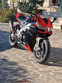 Aprilia RSV4 factory aprc 