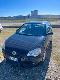 Wolkswagen polo 1.2 60cv neopatentato