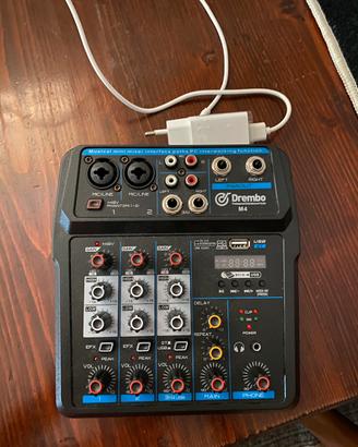 Mixer 4 canali