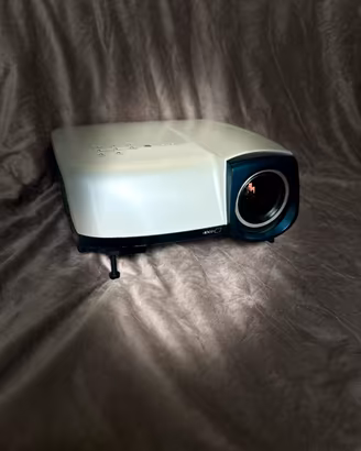 Proiettore Home Cinema Mitsubishi HC6000 (Full HD)