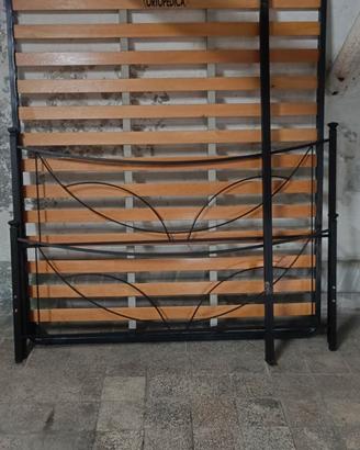 Letto matrimoniale + struttura ferro+2 reti singol