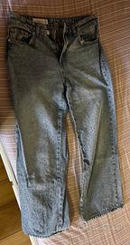 Pantaloni 