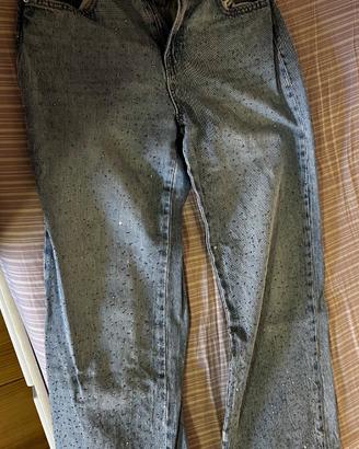 Pantaloni 