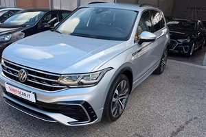 Volkswagen Tiguan 2.0 TDI 150 CV SCR DSG R-Line