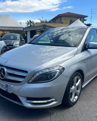 Mercedes-benz B 200 CDI Premium