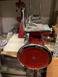Affettatrice manuale a volano Fimar