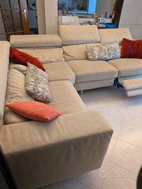 Divano angolare scomponibile