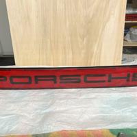scritta Porsche
