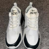 Scarpe Nike air 270