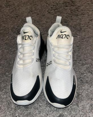 Scarpe Nike air 270