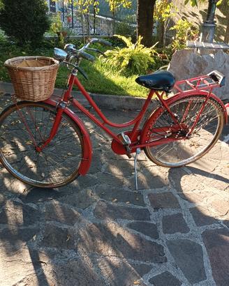 Bicicletta da donna marca "Trarovi"