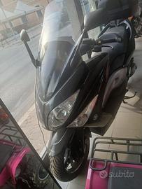 TMAX 500