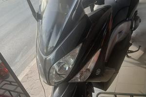 TMAX 500