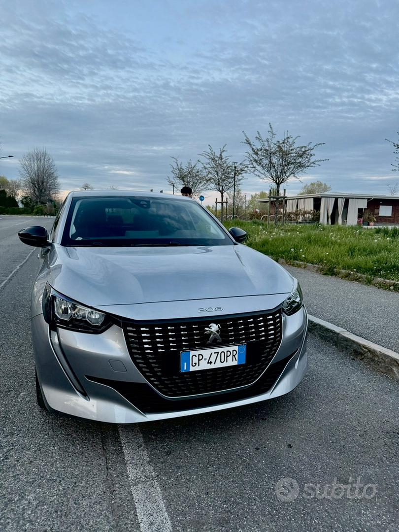 Peugeot 208 2023 photo 3