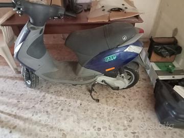 Piaggio zip 50